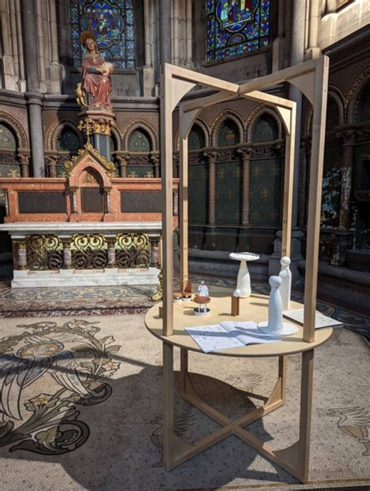 Exposition des créations de mobiliers liturgiques des étudiant.e.s de Lille pour Notre-Dame de Paris