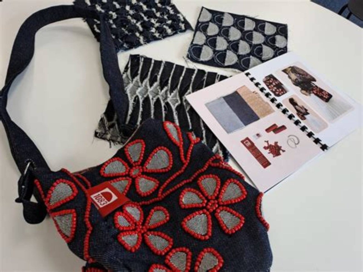 Les designers de mode de Lyon travaillent sur l'upcycling avec la marque française de jeans 1083
