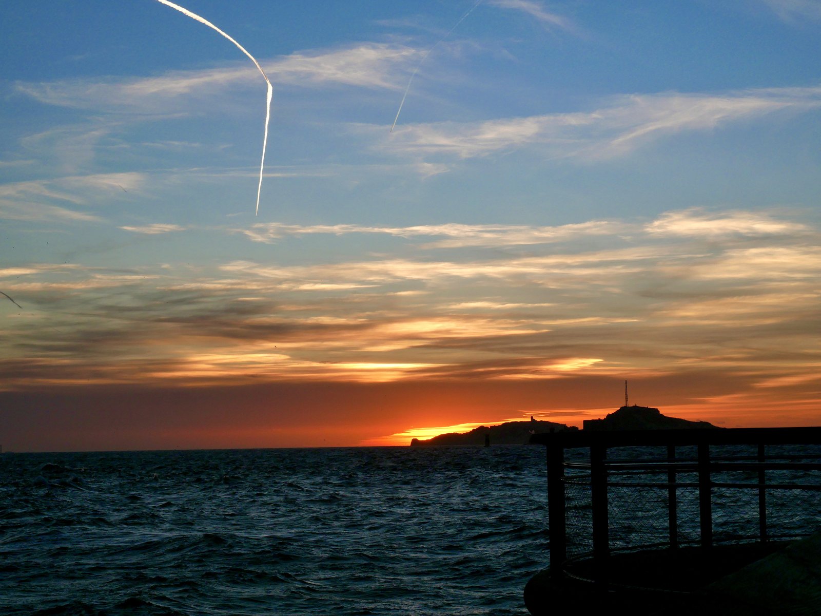 Coucher de soleil sur la rade de Marseille